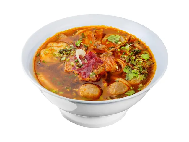 Soupe phô saté au bœuf
