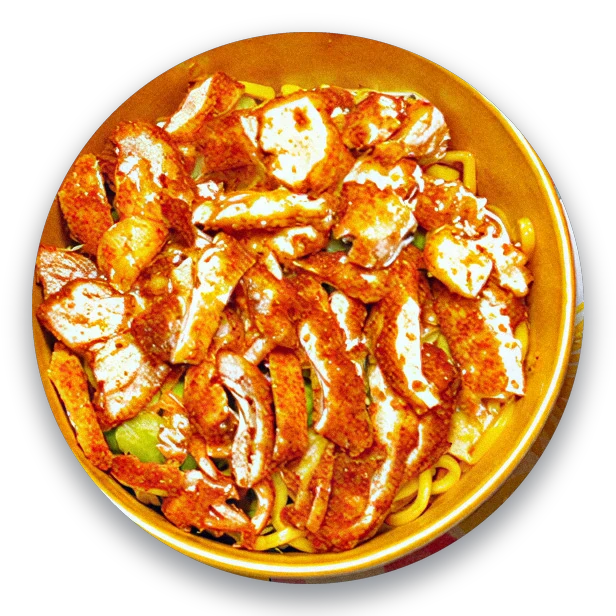 Poké nouilles sautées au poulet pané