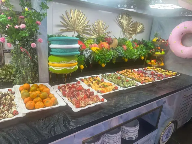 Fruits frais découpés