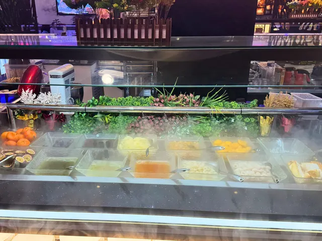 Le comptoir des desserts et des fruits