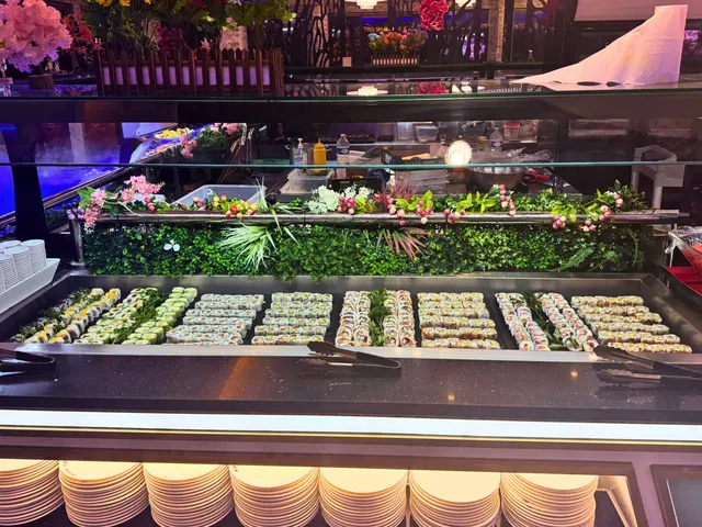 Sushis, makis et californias au buffet